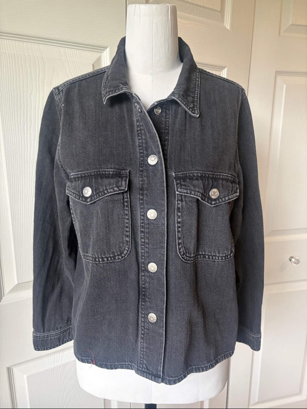 Women's Black Denim Button-Front Jacket by Madewell/Size M